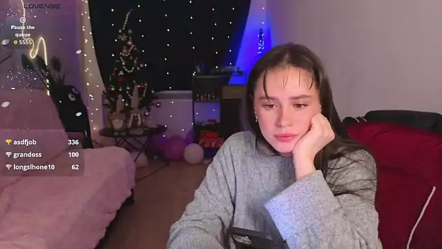 Emillias' Live XXX Chat