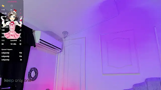 lanna_brunette élő XXX-chatje