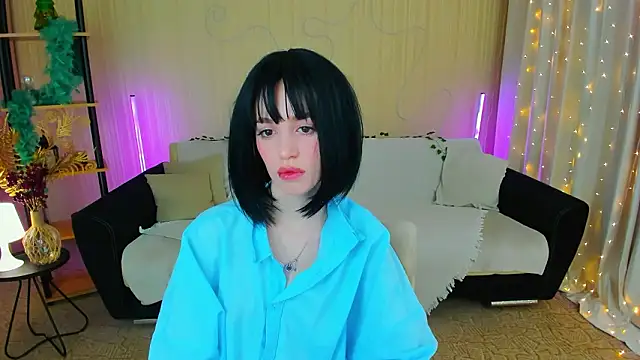 ChristinaConteeree Chat XXX live
