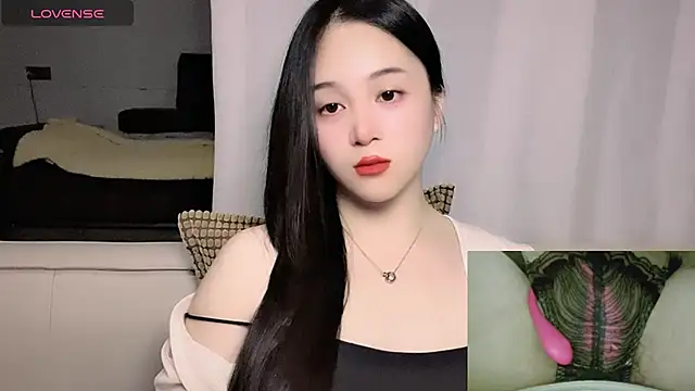 woaiqinqin's Live XXX Chat