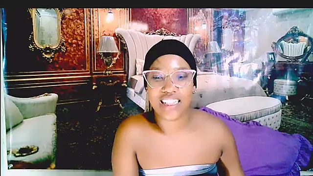 EroticSexyPrada's Live XXX Chat