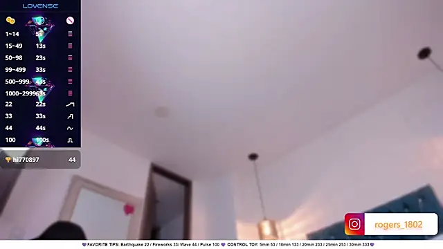 Chat +18 de isaa_dl ao vivo