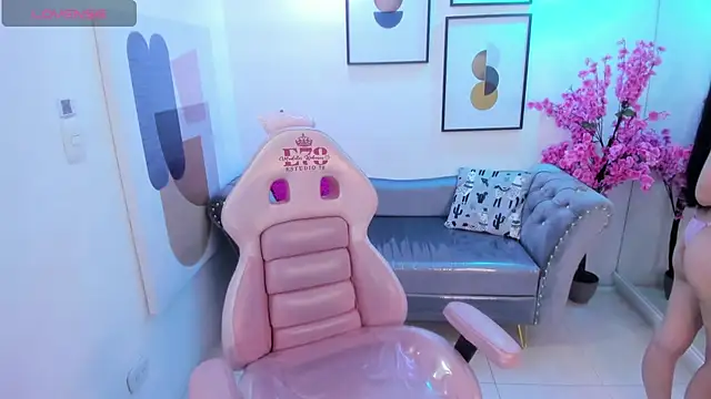 Emily_osman Chat XXX live