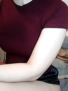 Hera_ju92 – Naživo XXX chat