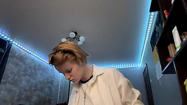 CutieGoga's Live XXX Chat