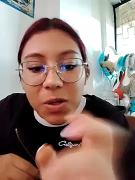 StornBunnyy_'s Live XXX Chat