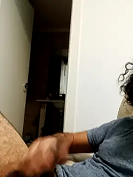 Batou1683 Adlı Modelin Canlı XXX Sohbeti