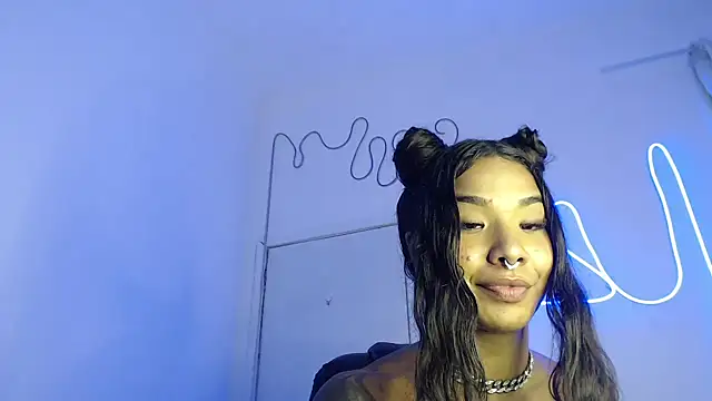 cyberb1tch's Live XXX Chat