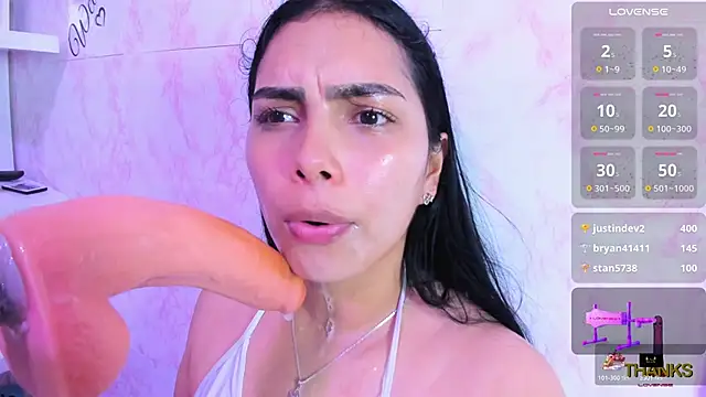 evelinn_belen's Live XXX Chat