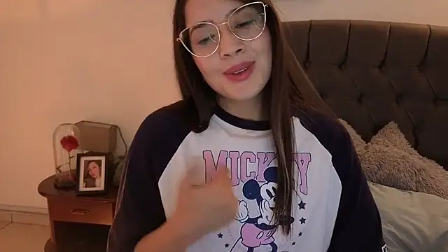 Emma_Lombardi's Live XXX Chat