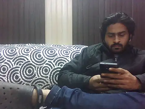 indihotguy élő XXX-chatje