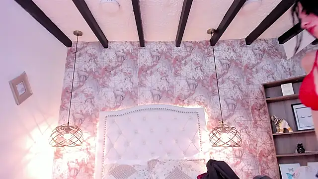 ScarletMore Adlı Modelin Canlı XXX Sohbeti