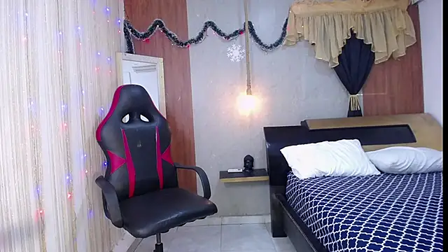 Онлайн чат XXX negga_cum