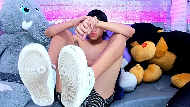 XXX chat uživo modela Evans_Robinson