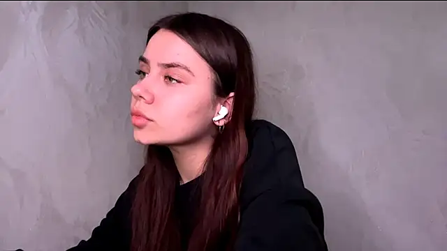 Chat +18 de MiloyNoir ao vivo