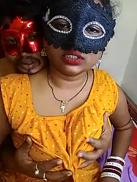 Love-Birds2's Webcam Show