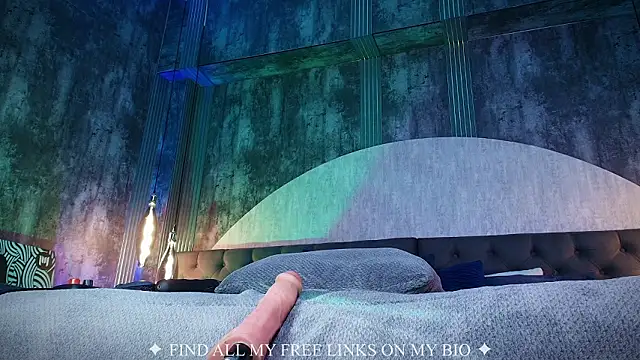 Charlotte_Germanotta_ 即時 XXX 聊天