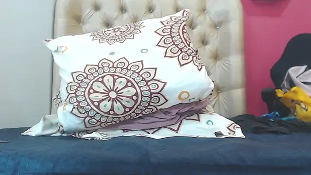 Amber_Moore 即時 XXX 聊天