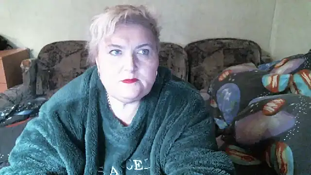 Lana555 现场XXX聊天