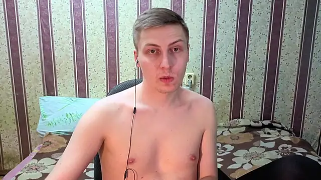 darienlarge élő XXX-chatje