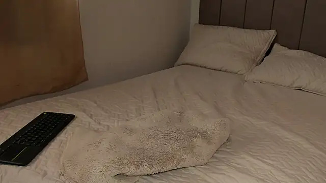 soyamandaa_'s Webcam Show