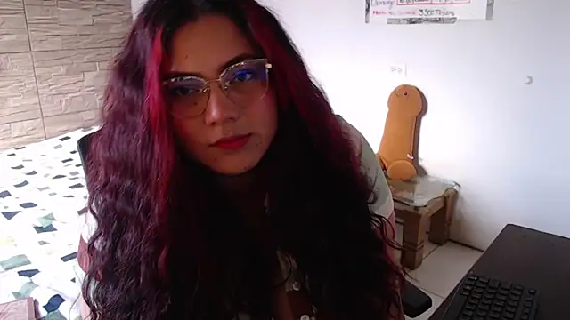 Онлайн чат XXX girl_milk2