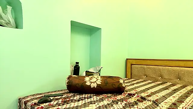 Онлайн чат XXX zihan777