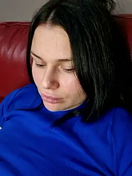 9Alice live XXX chat