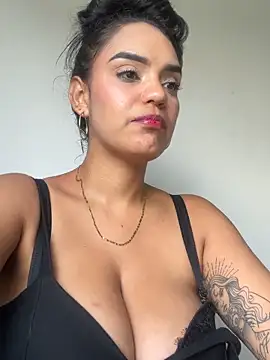 Sara-77 라이브 XXX 채팅