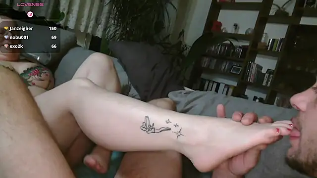 _Becca_und_Nimmersatt_のライブXXXチャット