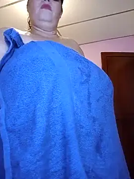 Chat +18 de EllisW8 ao vivo