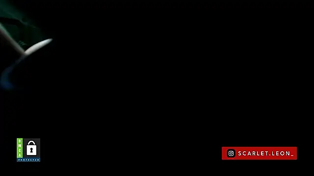 Scarletleon77's Live XXX Chat