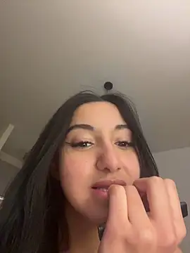 Jassmine3 Adlı Modelin Canlı XXX Sohbeti