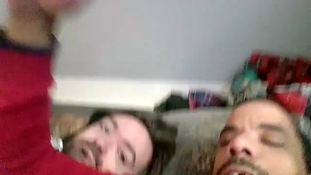 Tjskigh's Live XXX Chat