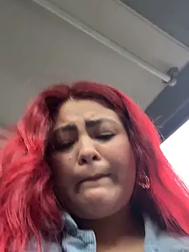 lia_moon77: διαδικτυακό σόου στην κάμερα