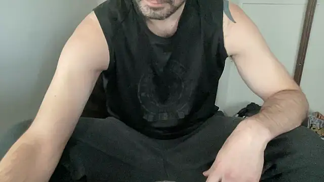 alphajoshkosh's Live XXX Chat