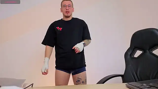 vance_rulez's Live XXX Chat