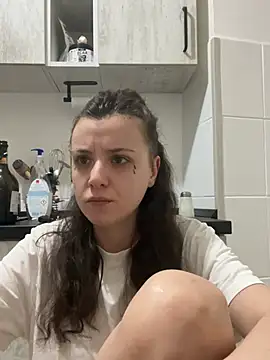 bunnythetailor élő XXX-chatje