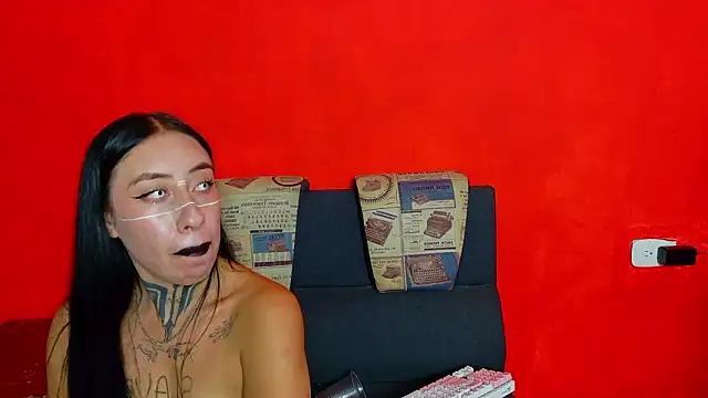 Dunnadan_Bms Adlı Modelin Canlı XXX Sohbeti