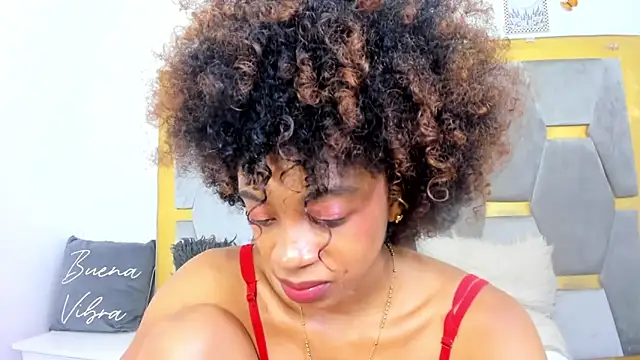 AliyahBrowns Chat XXX in diretta