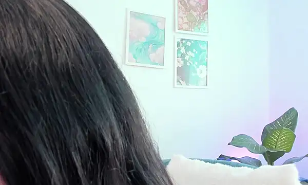 canelleGarces Chat XXX in diretta