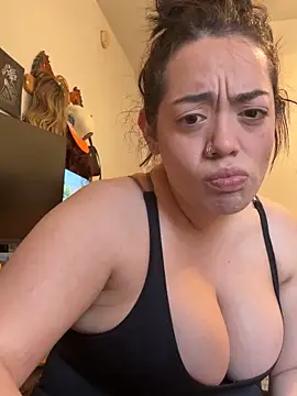 RacccoonBaby07's Webcam Show