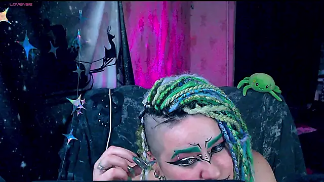 NeonNectar_ Chat XXX in diretta