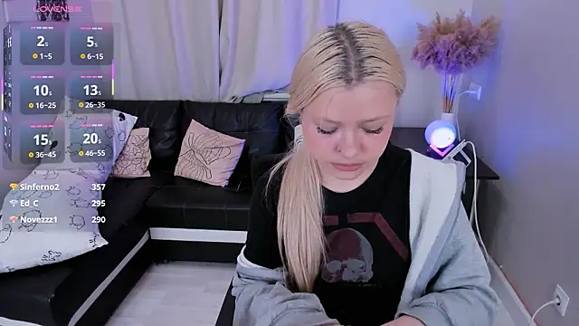 Онлайн чат XXX Millie_Vanillies