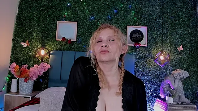 Evangelyne_rose's Live XXX Chat