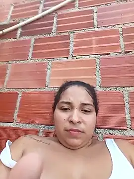 Dirty-Fat-Horny 即時 XXX 聊天