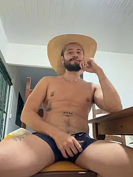 guzz_fit's Live XXX Chat