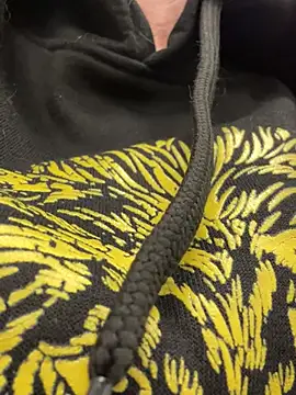 Edens_Promise's Live XXX Chat