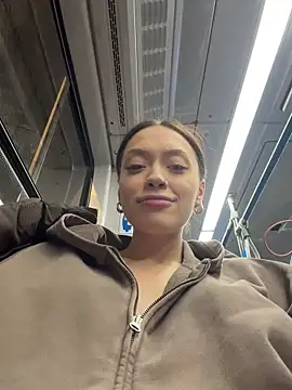 estalavista: απευθείας συνομιλία ΧΧΧ