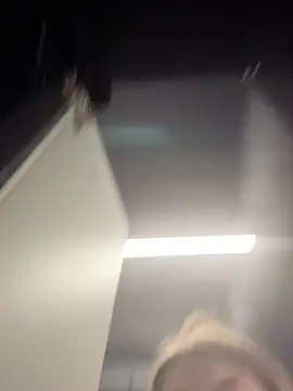 Živý XXX chat Star_Mia69